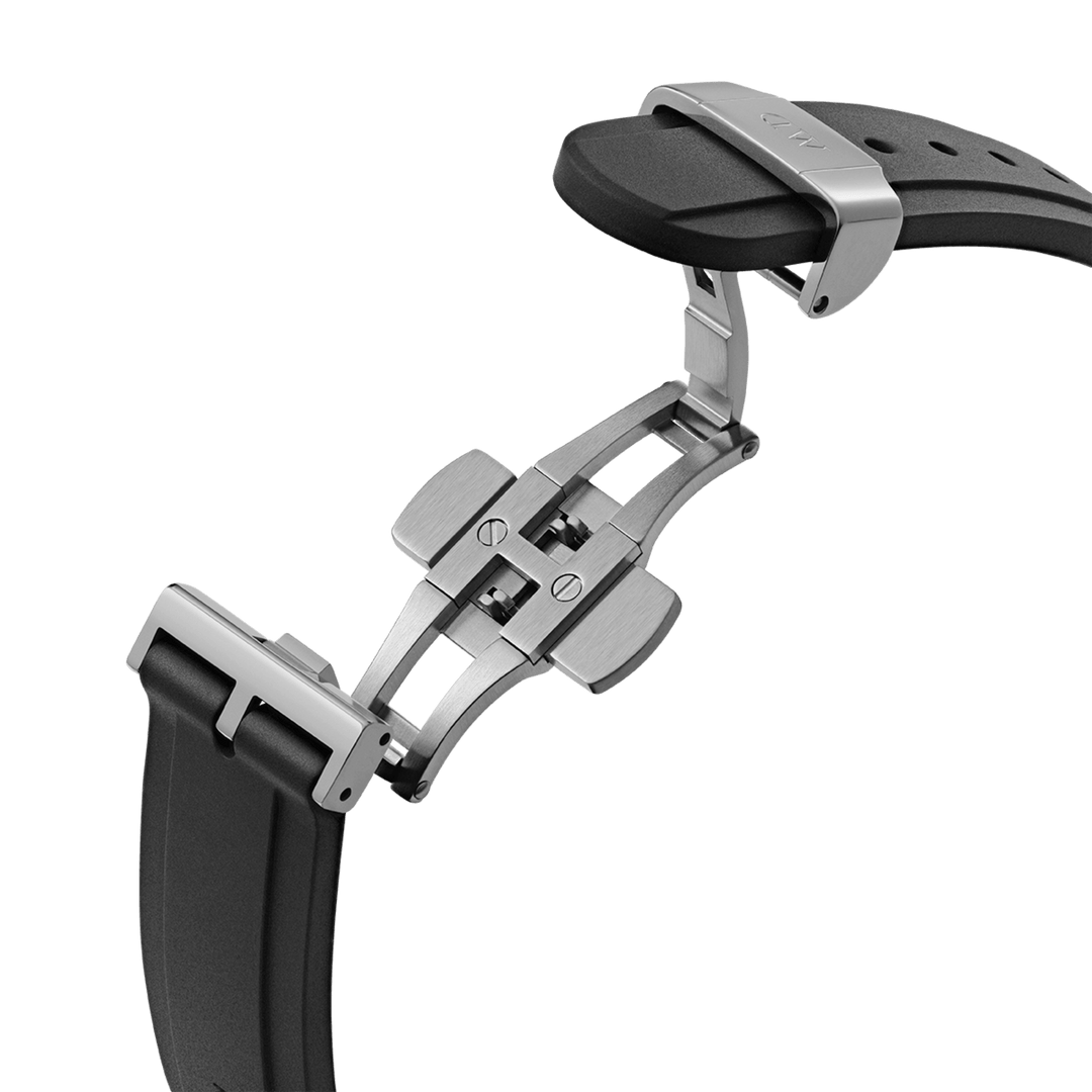 Iconic Motion Silver