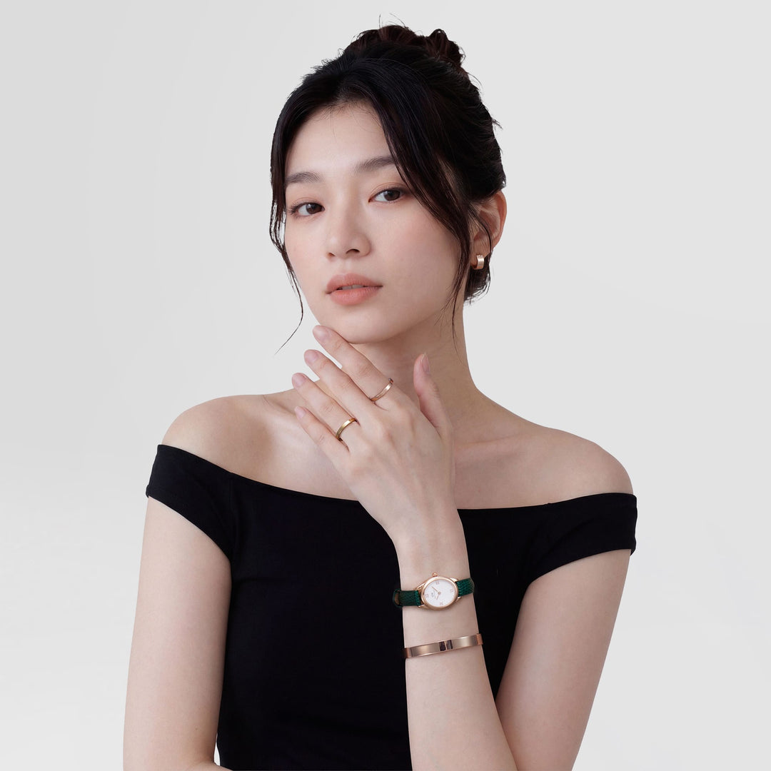 Line Earring Polished Rose Gold 5.5mm